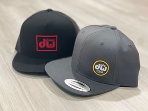 DW Caps 1250px